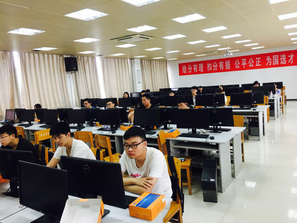 职坐标联合河南大学启动“企业工程实践”助力学生把握高薪未来