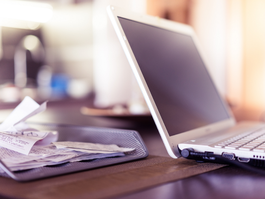 IT热点新闻：谷歌实习生手抖下错广告订单：45分钟损失约千万美元